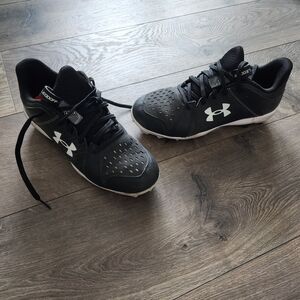 Under Armour Kids Black Sneakers